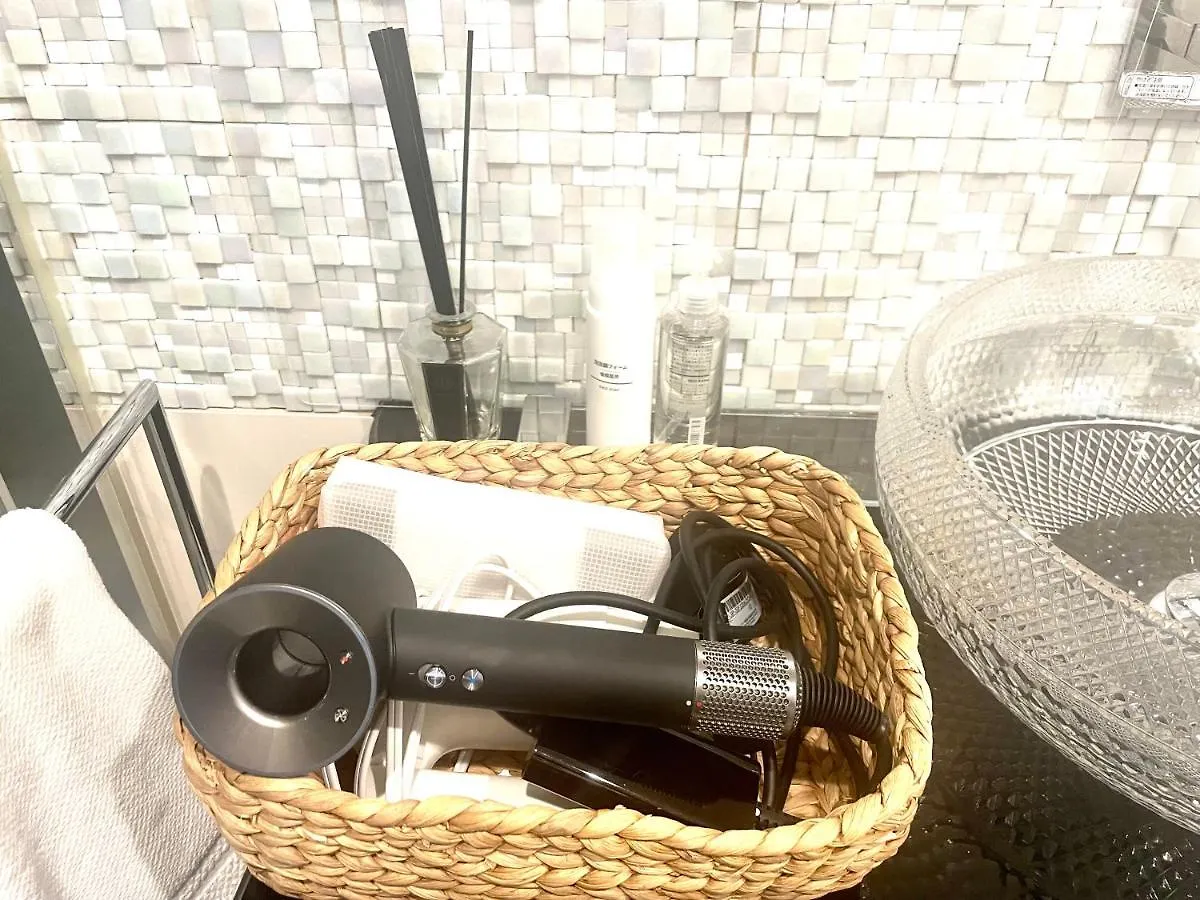 Small Villa Tokyo: Shibuya-Adjacent Pet-Friendly House Japan