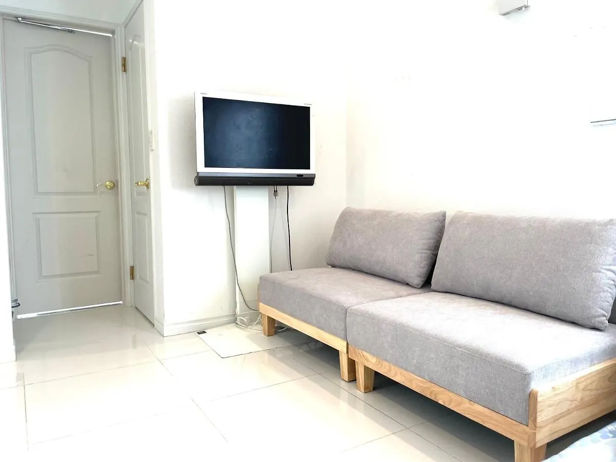 Small Villa Tokyo: Shibuya-Adjacent Pet-Friendly House Tokyo