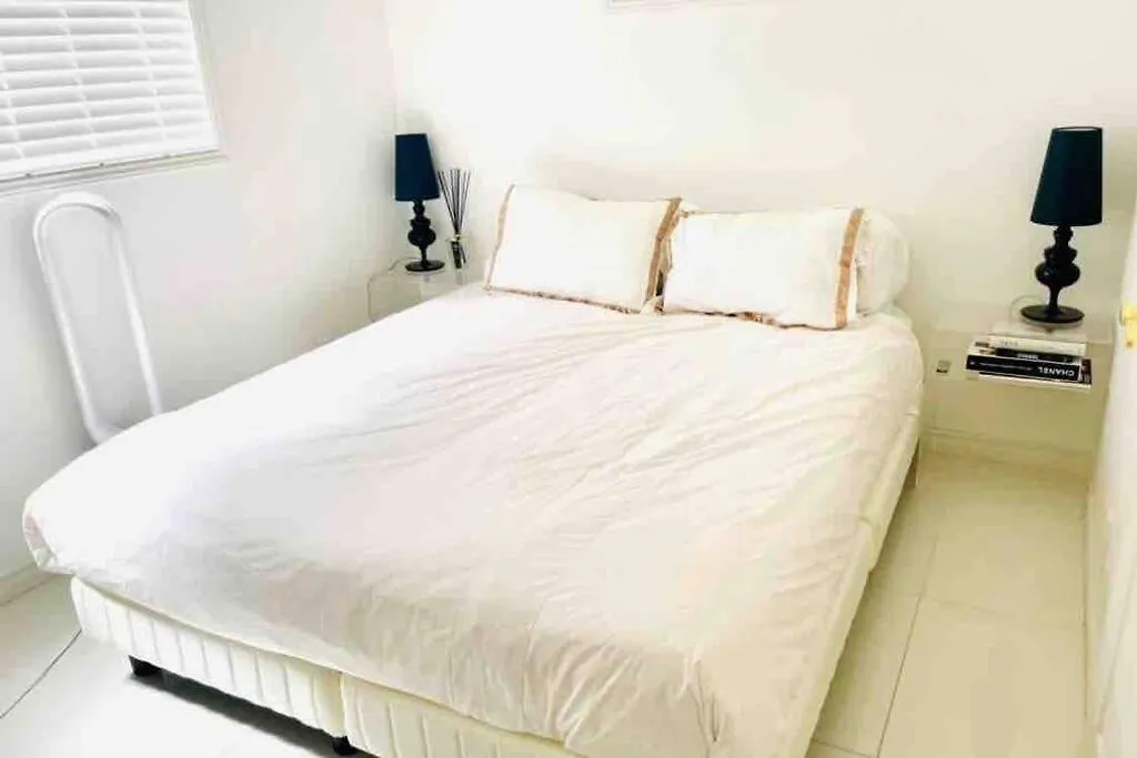 Small Villa Tokyo: Shibuya-Adjacent Pet-Friendly House 0*, Tokyo